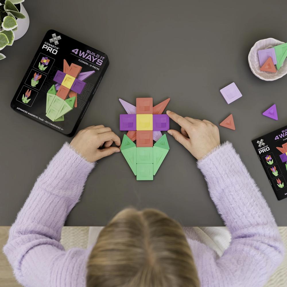 CONNETIX PRO Build It 4 Ways Flowers Pack - 21 Pieces