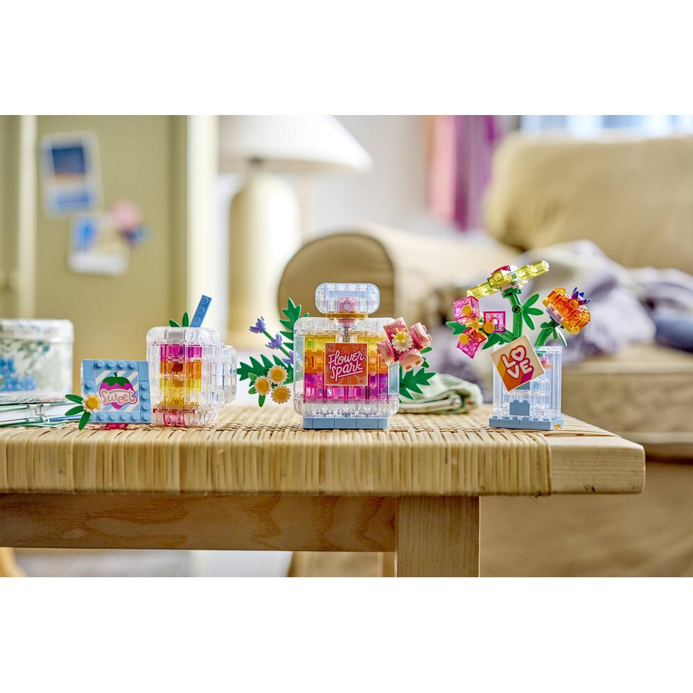 Lego Creator 31383 Floral Decor Perfume Bottle