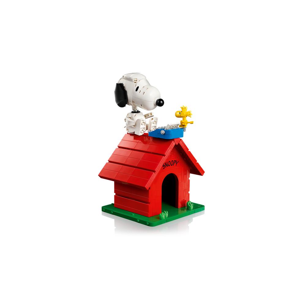 Lego Ideas 21368 Peanuts: Snoopy's Doghouse