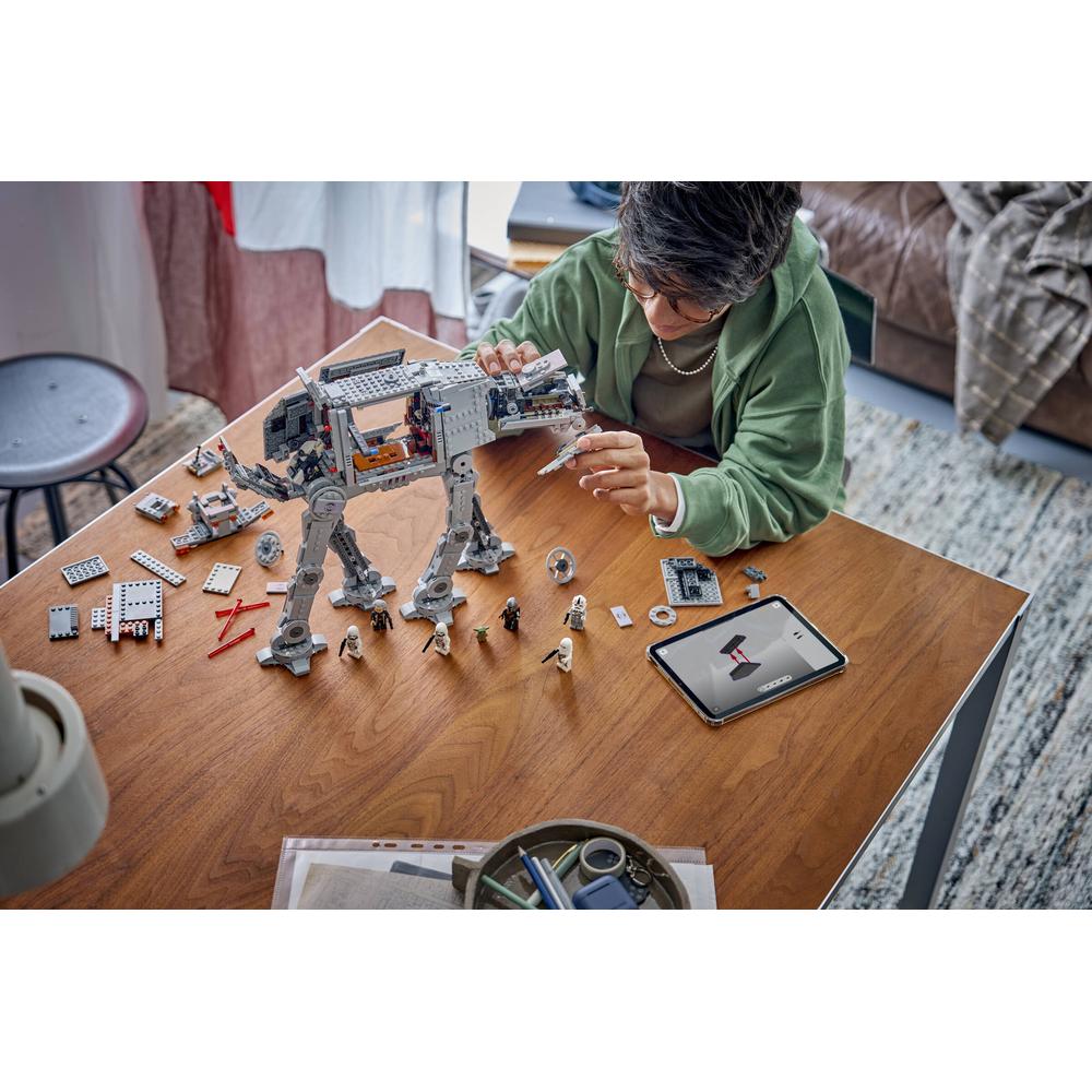 Lego Star Wars 75454 Imperial Remnant AT-AT with INT-4