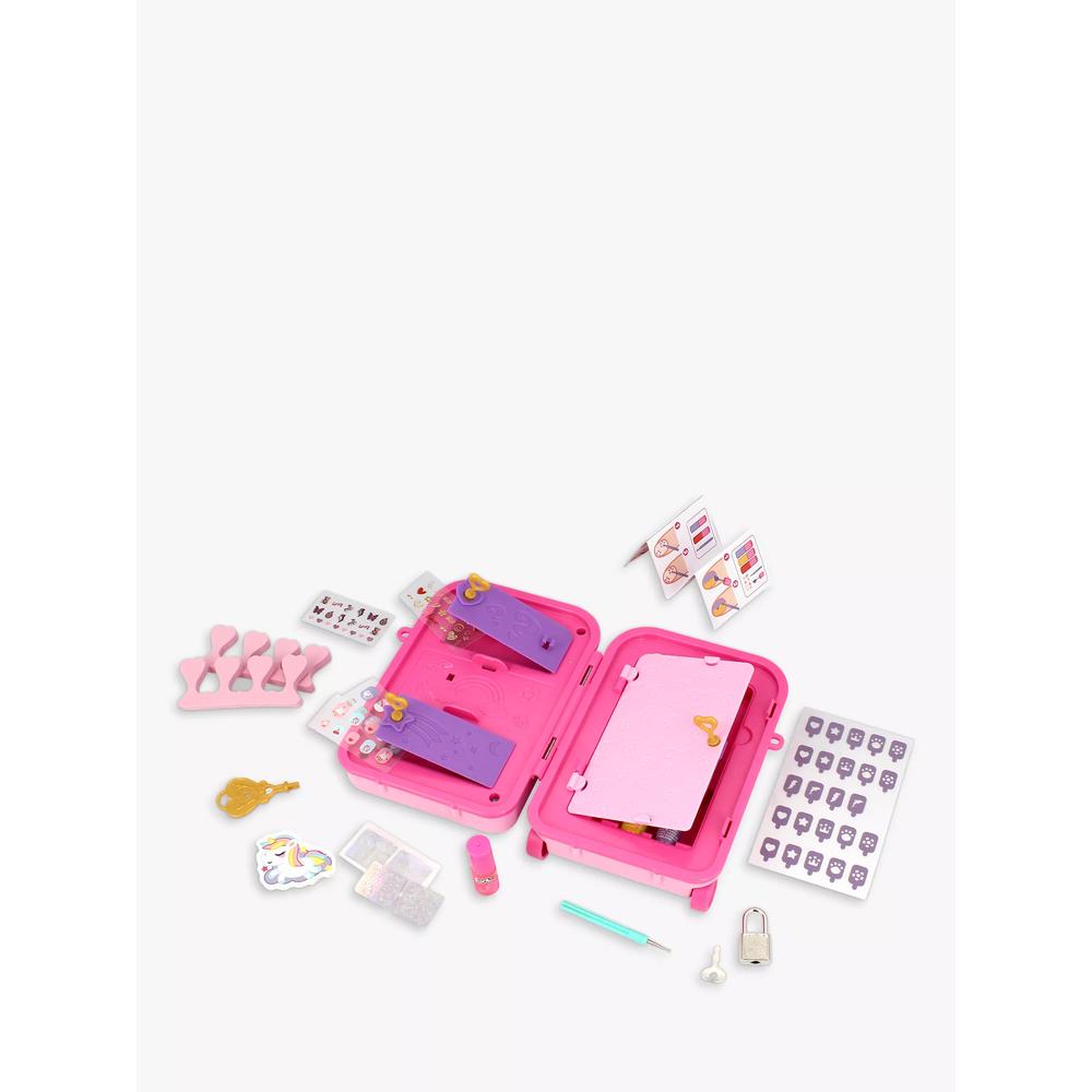 Funlockets Secret Nails Suitcase Studio
