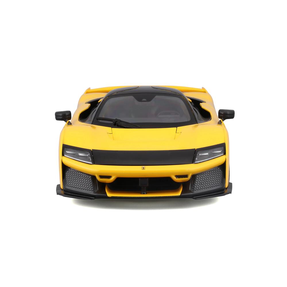 1:18 Ferrari Race & Play F80 Yellow_2
