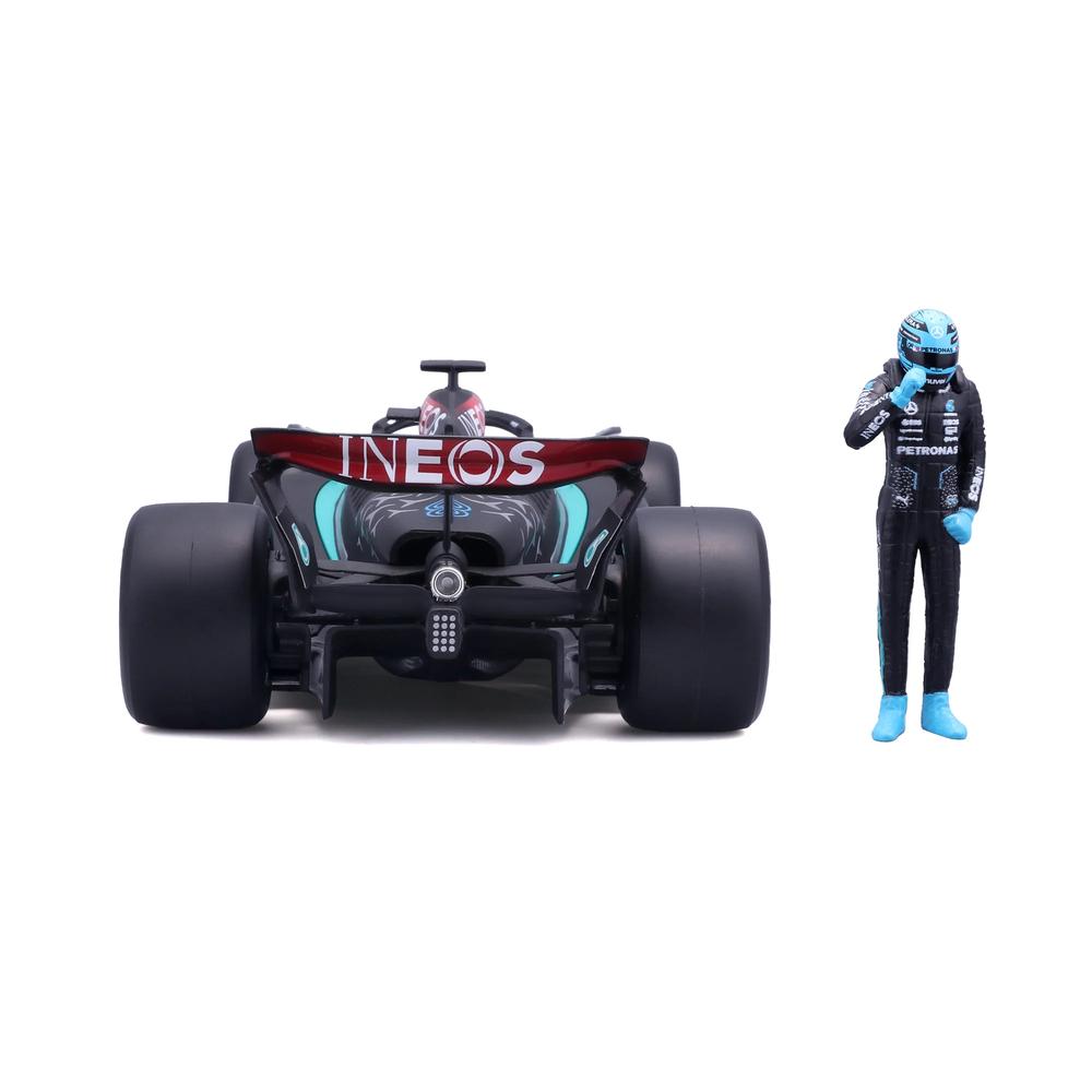 1:24 F1 Mercedes AMG W15 2024 With Driver Figure Russell_5