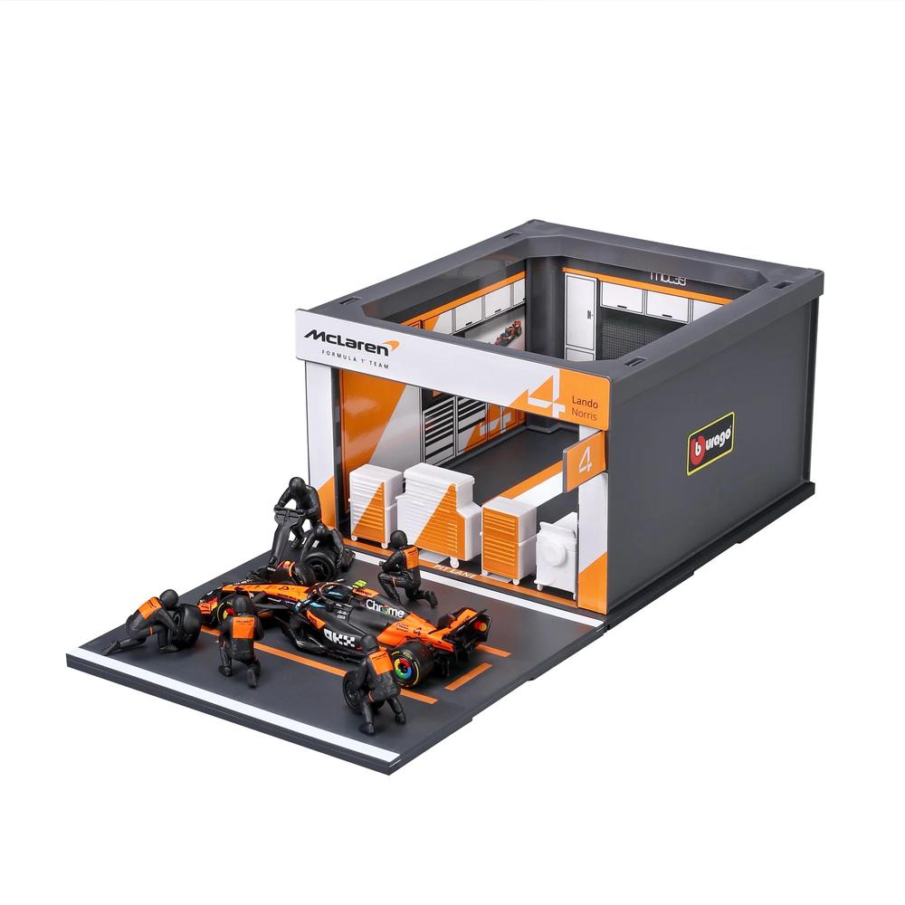 1:43 F1 Mclaren MCL39 2025 Pit Pass Diorama Norris_2