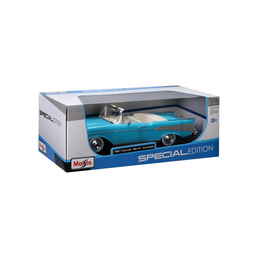 1:18 Chevrolet Bel Air Convertible Light Blue_7