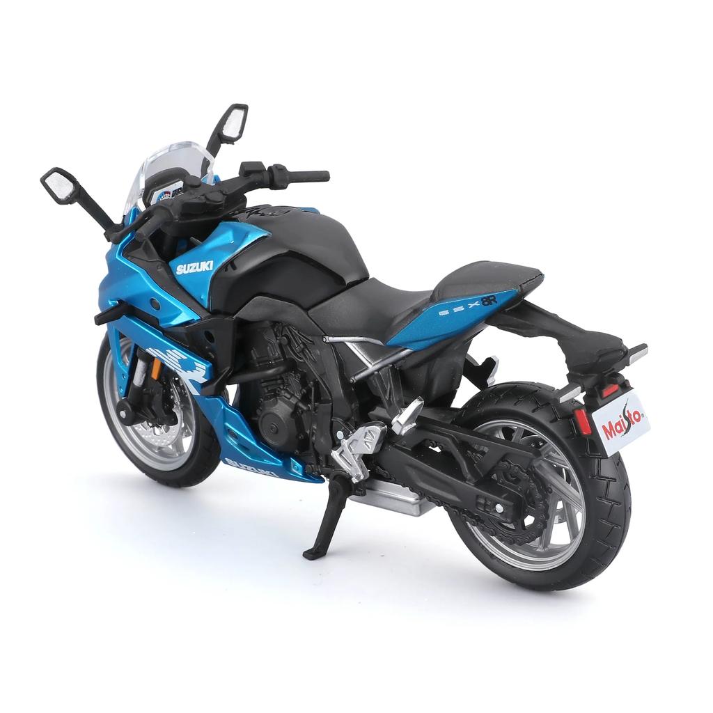 Maisto 1:18 Motorbike Suzuki GSX-8R Sports Bike