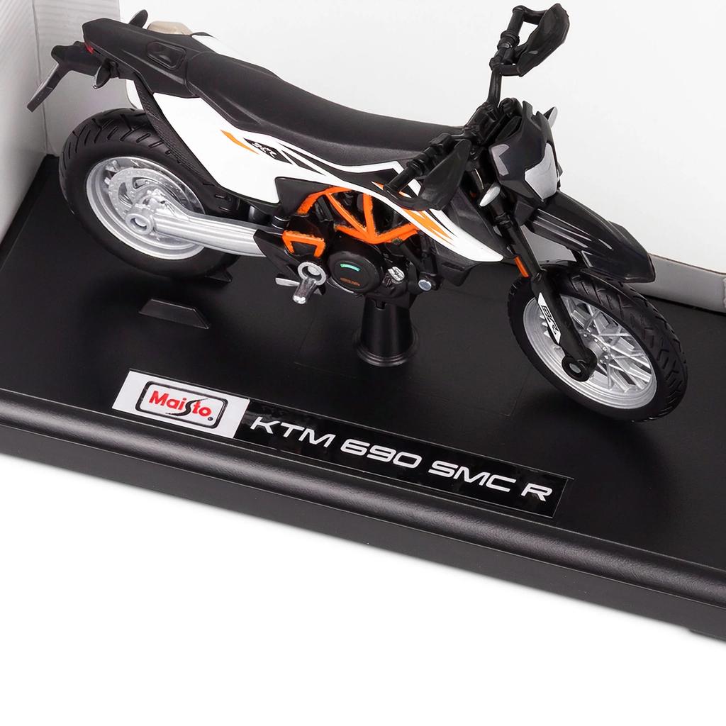 Maisto 1:18 Motorbike KTM 690 SMC R Supermoto
