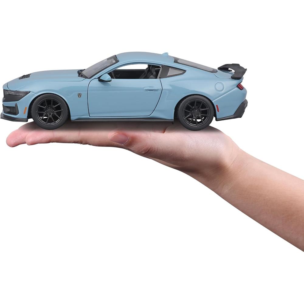1:24 Ford Mustang Darkhorse 2024 Kit_7