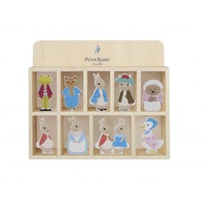 Peter Rabbit Characters & Shelf (FSC)