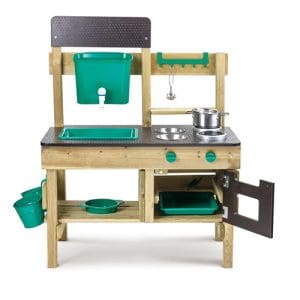 Outdoor Kitchen