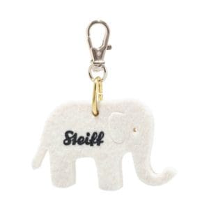 Pendant little felt elephant, white