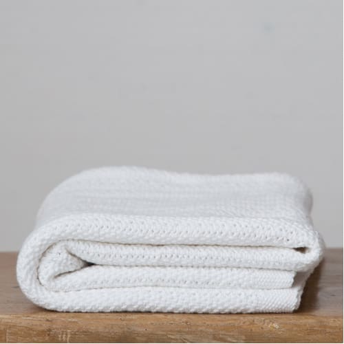 Hippychick Cellular Baby Blanket - Pure White Hippychick Cellular Baby Blanket - Pure White