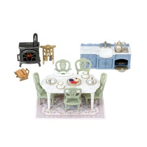 Sylvanian Families: Red Roof Riverside Manor Elegant Dining Room